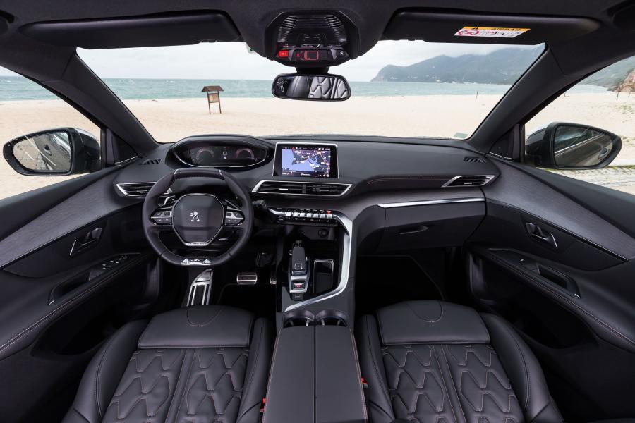 Торпедо Peugeot 5008 GT 2016 года  (WW) (фото 14 из 27)